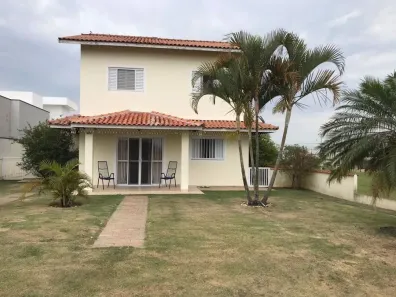Casa de Condomínio com 3 Quartos à venda, 150m² no , Pardinho