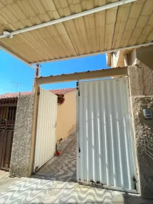 Casa com 3 Quartos para alugar, 100m² no Santa Cruz Industrial, Contagem