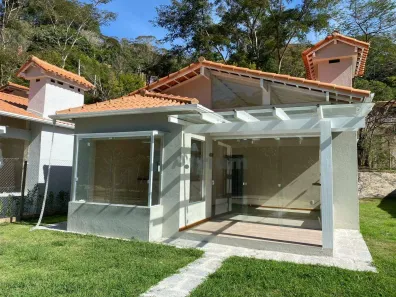 Casa com 3 Quartos à venda, 90m² no Itaipava, Petrópolis
