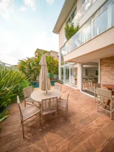 Casa de Condomínio com 3 Quartos para alugar, 425m² no Alphaville, Santana de Parnaíba