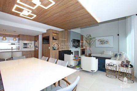 Apartamento com 3 Quartos à venda, 226m² no Jardim Europa, Porto Alegre