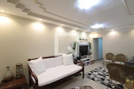 Casa com 3 Quartos à venda, 280m² no Copacabana, Belo Horizonte