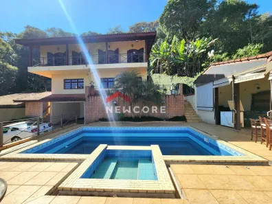 Casa de Condomínio com 4 Quartos à venda, 350m² no Caraguatá, Mairiporã