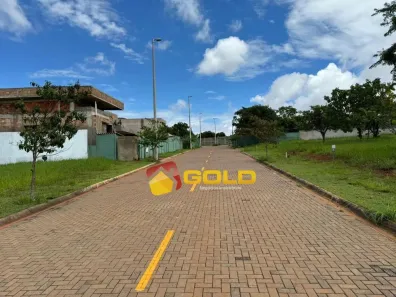 Lote/Terreno à venda, 440m² no Jardim Inconfidência, Uberlândia