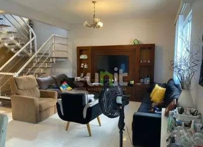 Casa com 4 Quartos à venda, 207m² no Itaipu, Niterói