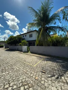 Casa de Condomínio com 4 Quartos para alugar, 180m² no Buraquinho, Lauro de Freitas