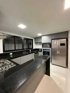Casa com 4 Quartos para alugar, 382m² no Alphaville, Santana de Parnaíba