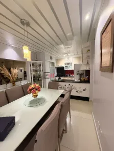 Casa de Condomínio com 3 Quartos à venda, 145m² no Heimtal, Londrina