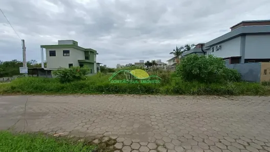 Lote/Terreno à venda, 720m² no Carianos, Florianópolis