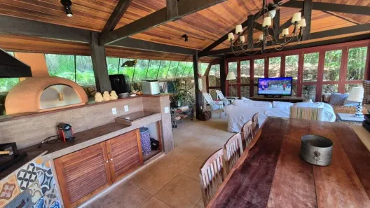 Casa com 5 Quartos à venda, 340m² no Ibiúna, Ibiúna