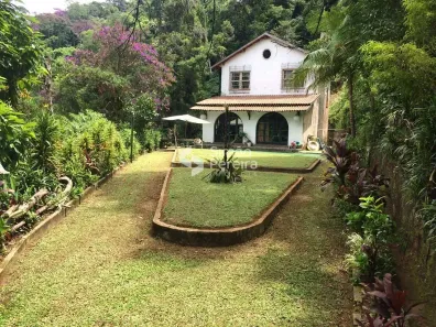 Casa com 4 Quartos à venda, 250m² no Independência, Petrópolis