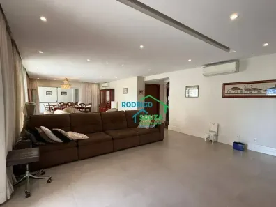 Apartamento com 3 Quartos para alugar, 243m² no Alphaville Centro Industrial e Empresarial/Alphaville., Barueri