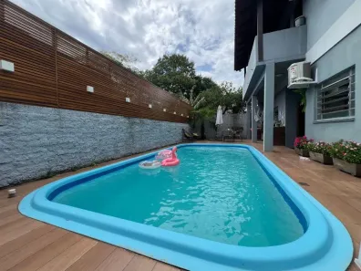 Casa com 4 Quartos para alugar, 256m² no União, Estância Velha