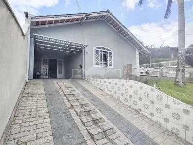 Casa com 3 Quartos à venda, 130m² no Adhemar Garcia, Joinville