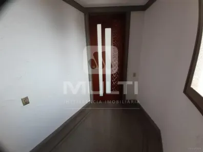 Apartamento com 3 Quartos para alugar, 300m² no Fundinho, Uberlândia