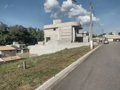 Lote/Terreno à venda, 300m² no Jardim Quintas das Videiras, Jundiaí