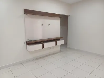 Casa de Condomínio com 3 Quartos para alugar, 150m² no Jardim Guanabara II, Goiânia