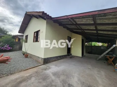 Casa com 2 Quartos para alugar, 50m² no Campeche, Florianópolis