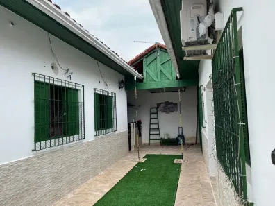 Casa com 3 Quartos à venda, 220m² no Jardim Casablanca, Peruíbe