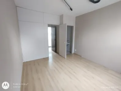 Sala Comercial para alugar, 20m² no Santa Efigênia, Belo Horizonte