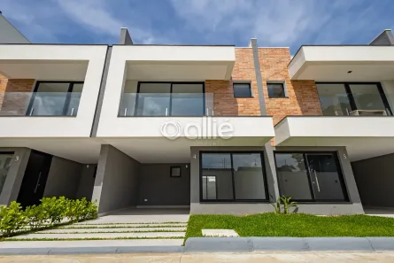 Casa de Condomínio com 3 Quartos à venda, 139m² no Santa Felicidade, Curitiba