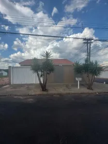 Casa com 2 Quartos à venda, 125m² no São José, Guapiaçu