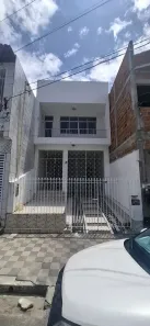 Casa com 4 Quartos à venda, 176m² no Getúlio Vargas, Aracaju