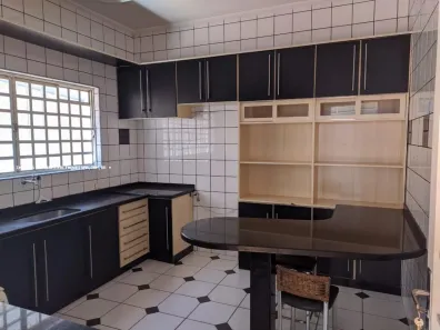 Casa com 5 Quartos à venda, 122m² no Vila Dubus, Presidente Prudente