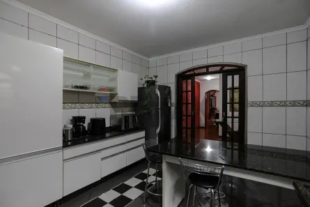 Sobrado com 3 Quartos à venda, 133m² no Vila Nova, Ferraz de Vasconcelos