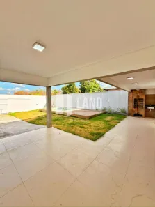 Casa com 3 Quartos à venda, 300m² no Uruguai, Teresina