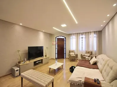 Sobrado com 3 Quartos à venda, 240m² no Nova Petrópolis, São Bernardo do Campo
