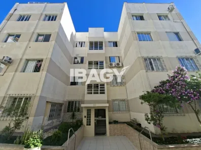 Apartamento com 2 Quartos para alugar, 50m² no Centro, Florianópolis