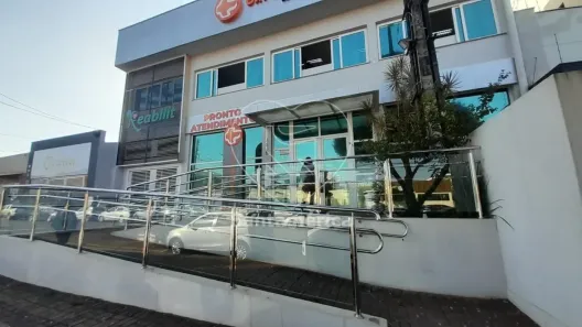 Sala Comercial para alugar, 100m² no Vila Ipiranga, Londrina