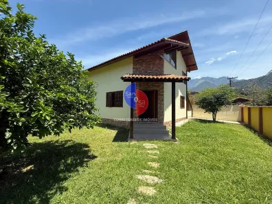 Casa de Condomínio com 3 Quartos à venda, 151m² no Cotia, Guapimirim