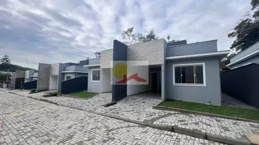 Casa com 2 Quartos à venda, 56m² no Itinga, Joinville
