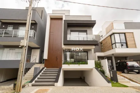 Casa de Condomínio com 3 Quartos à venda, 214m² no Santa Cândida, Curitiba