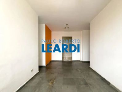 Apartamento com 3 Quartos à venda, 64m² no Vila Constança, São Paulo