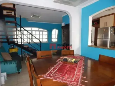Sobrado com 3 Quartos à venda, 210m² no Rudge Ramos, São Bernardo do Campo