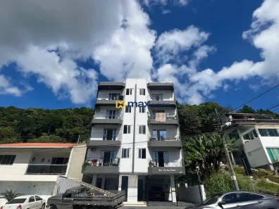 Apartamento com 2 Quartos para alugar, 63m² no Nações, Balneário Camboriú