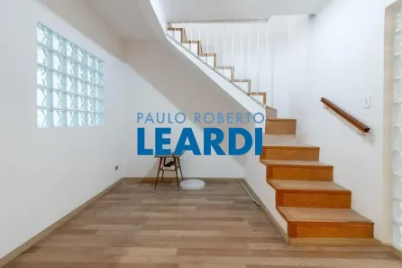 Sobrado com 4 Quartos à venda, 186m² no Pinheiros, São Paulo
