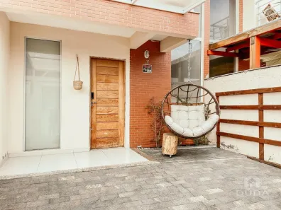 Casa com 2 Quartos à venda, 83m² no Nova Palhoça, Palhoça