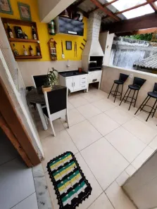 Sobrado com 3 Quartos à venda, 125m² no Jardim Stella, Santo André