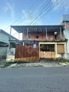 Casa com 3 Quartos à venda, 112m² no São Francisco, Manaus