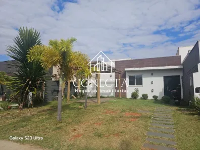 Casa de Condomínio com 3 Quartos à venda, 100m² no Laranjeiras, Uberlândia