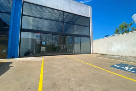 Galpão/Depósito/Armazém para alugar, 407m² no Parque Novo Mundo, Americana