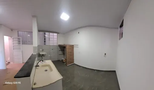 Kitnet para alugar, 30m² no Jardim das Belezas, Carapicuíba