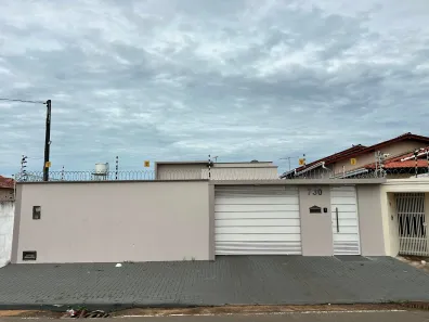 Casa com 3 Quartos à venda, 200m² no Centenário, Boa Vista