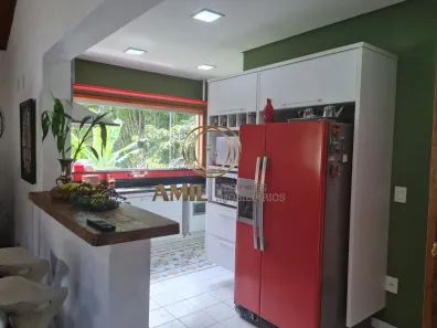 Casa com 3 Quartos à venda, 320m² no Monte Belo, Taubaté
