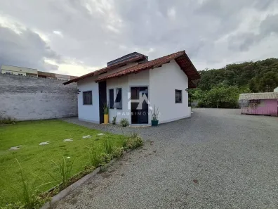 Casa com 2 Quartos à venda, 51m² no Jaraguá 99, Jaraguá do Sul