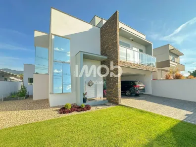 Casa com 3 Quartos à venda, 206m² no Nereu Ramos, Jaraguá do Sul
